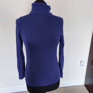 Victor Alfaro sweater, Sz M, 100% wool.